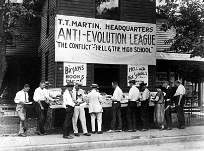 The Scopes Trial: A Clash Between Darwinism and Fundamentalism in 1925 Tennessee